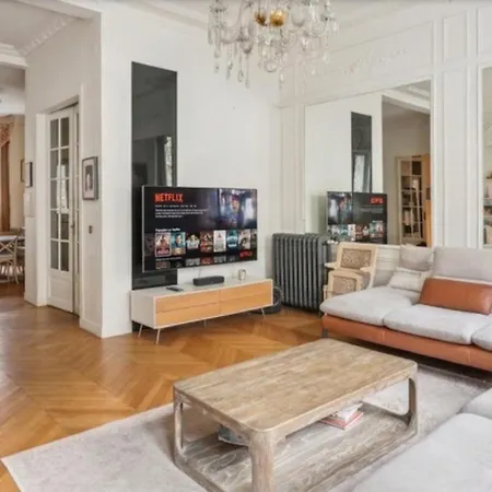 3 Bedroom Champs De Mars Eiffel Tour View דירה *