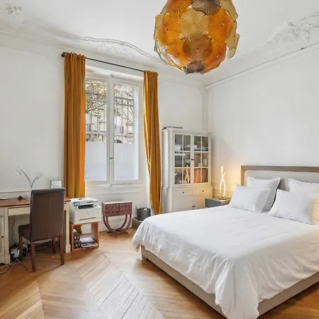 דירה 3 Bedroom Champs De Mars Eiffel Tour View *